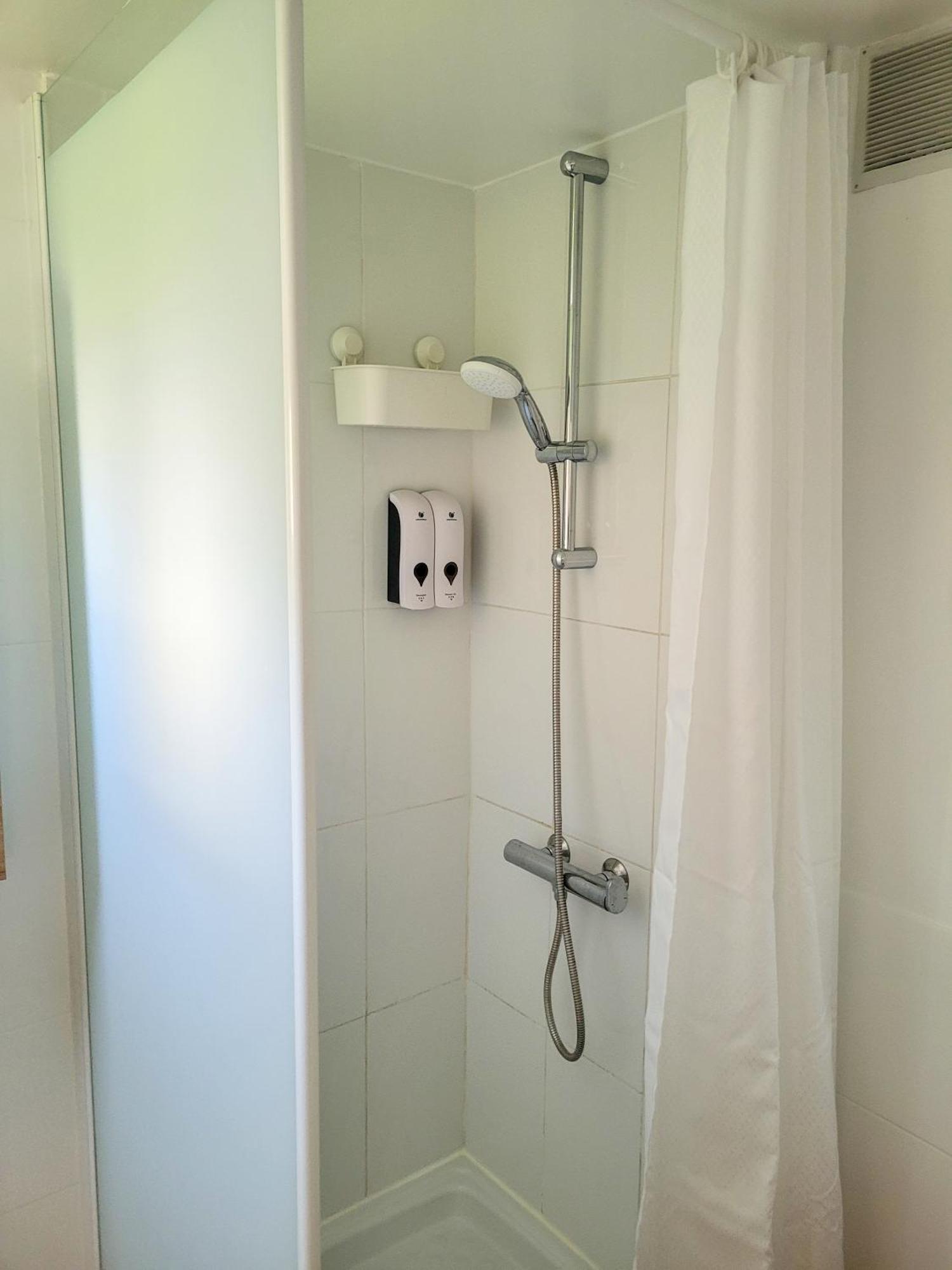 Chambre Simple Climatisee - Proche Tram & Centre モンペリエ エクステリア 写真